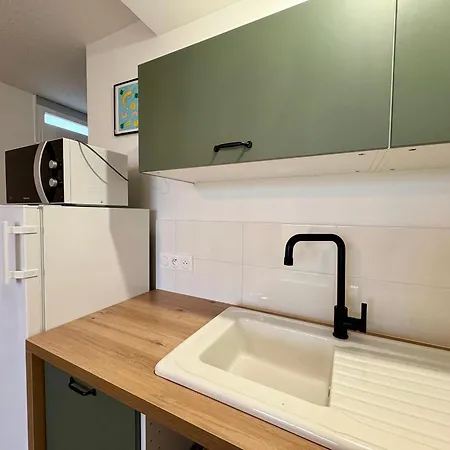 Appartement Eclatant 5 Pers Avec Balcon Et Garage - Fr-1-323-599 Saint-Hilaire-de-Riez