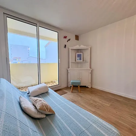 Appartement Eclatant 5 Pers Avec Balcon Et Garage - Fr-1-323-599 *