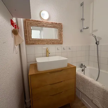 Eclatant 5 Pers Avec Balcon Et Garage - Fr-1-323-599 Apartamento